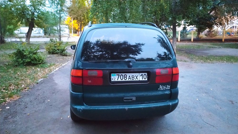 Фольксваген Шаран 1996г, бензин 2,8л