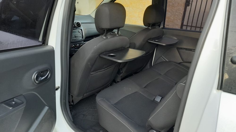 Lodgy 1,5 Diesel E5 ,7 Locuri  2021  Stare Noua