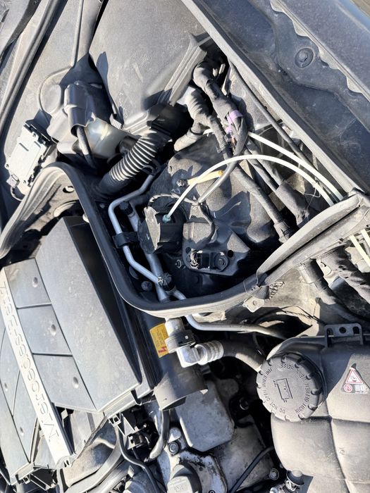 Мерцедес Е500 306кс 2003г Бензин  на части