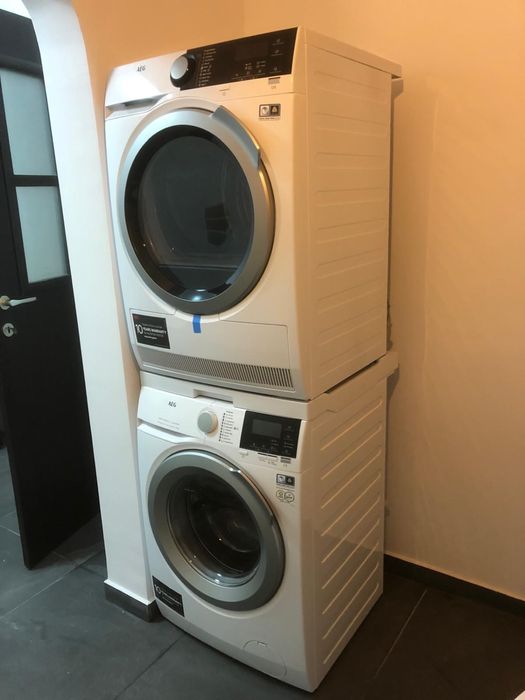 Instalare Paravan dus / cada . Uscator haine. Instalare Masina spalat