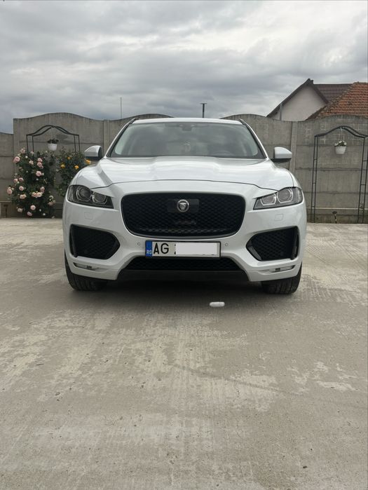 Jaguar F-pace R Sport