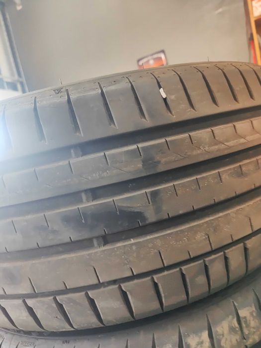 2бр.летни гуми 255/45/19 Falken