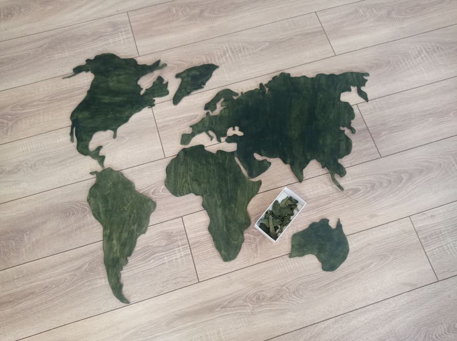 Карта Мира из фанеры