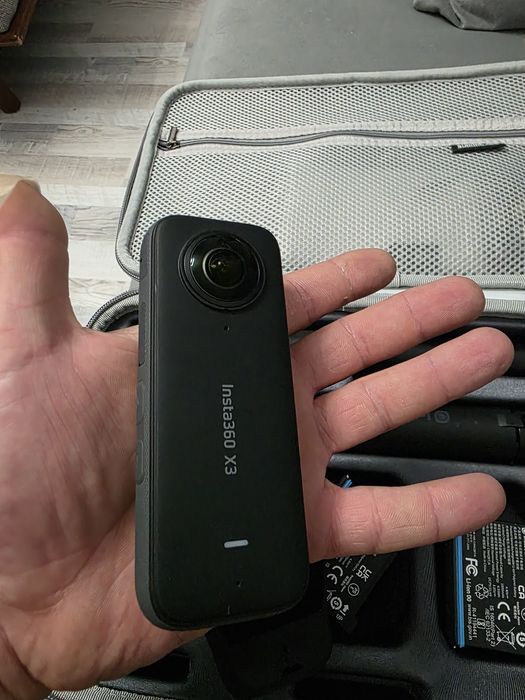Insta360 X3 комплект