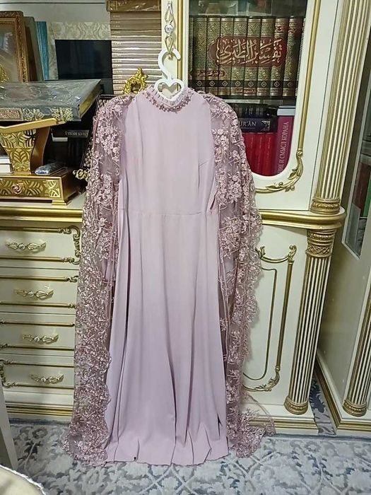 Sarpo uchun tiktirilgan yangi dvoyka koʻylak