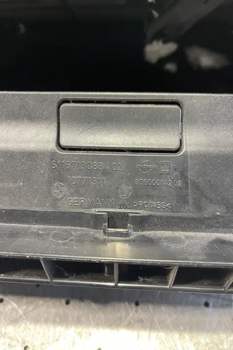 Usa torpedou 107713 11 BMW Seria 6