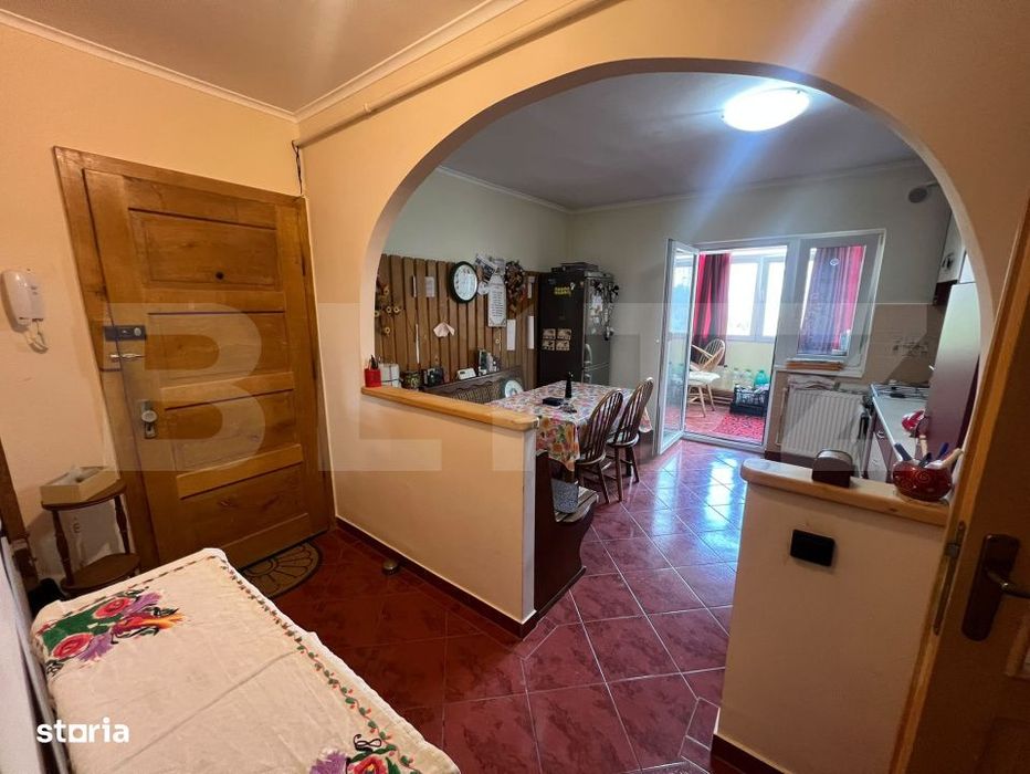 Apartament cu 4 camere, 98 mp, zona Carpati 2 — fotografia 1