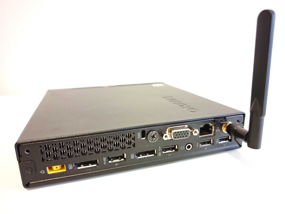 Lenovo ThinkCentre M715q Tiny Desktop AMD Ryzen 5 PRO 2400GE/128GB/8GB