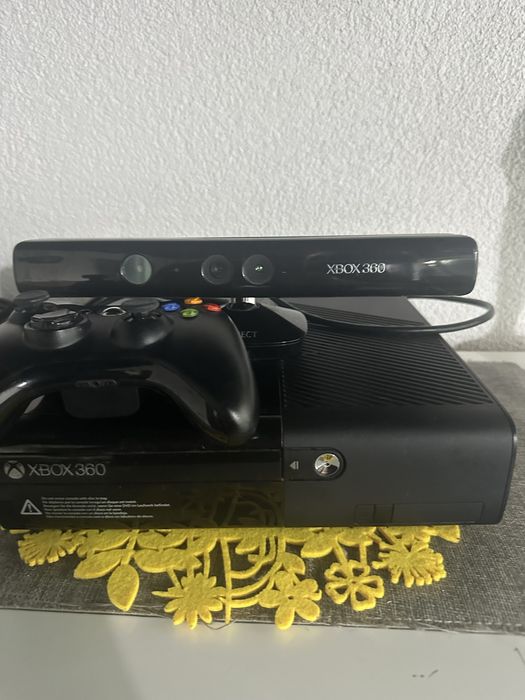 Xbox 360 slim+kinect+controller wirleess stare buna