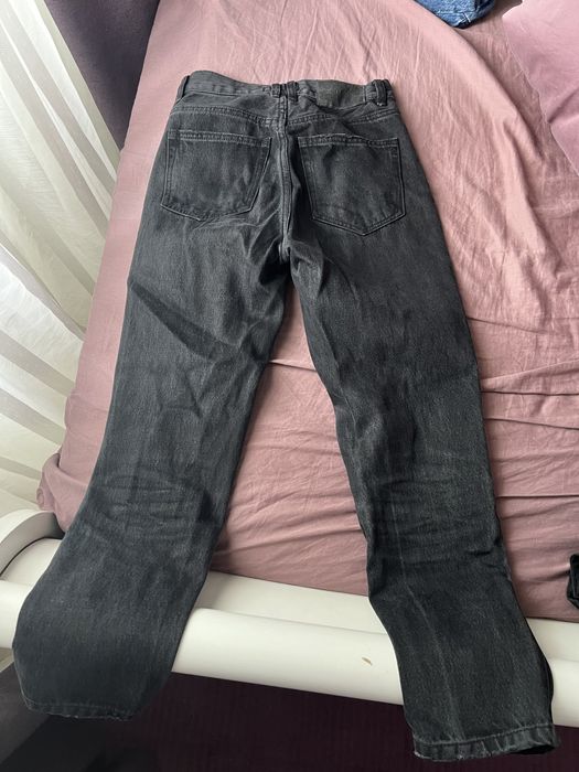 Blugi negri pull&bear mom