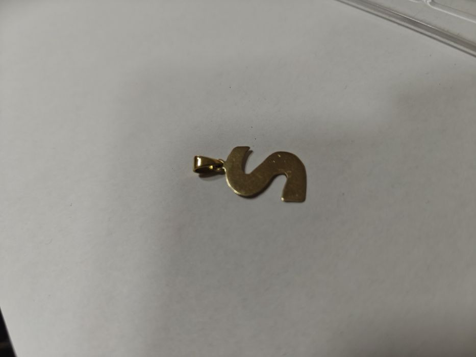 Pandantiv inițială S aur 18k 1.46gr (r)