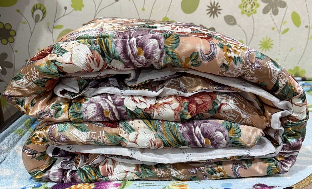 Одеяло двухспальное (синтепон) 180*210 см