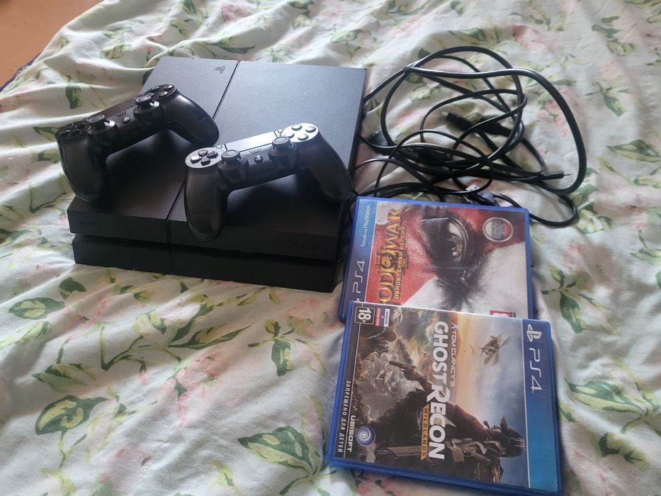 Продам ps 4 500гигов