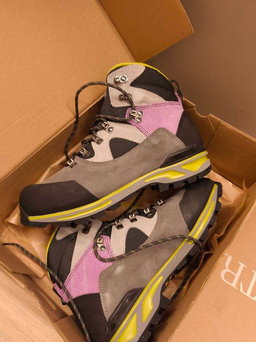 Дамски Трекинг обувки Boreal Kerala W нови 38 номер