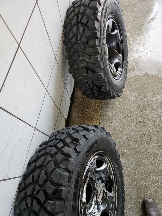 Roți R16 suzuki grand vitara 5x139.7 jante echip cu anvelope 235/70R16