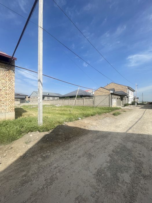 Yashnabod t.Tavkentepa mahallasida yer sotiladi