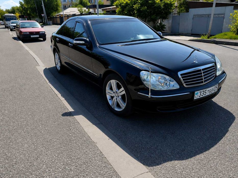 Продам Mercedes-Benz S-class 3.7 л.