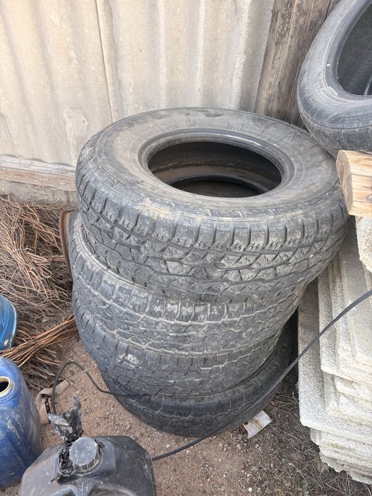 Покрышка в хорошом состояний