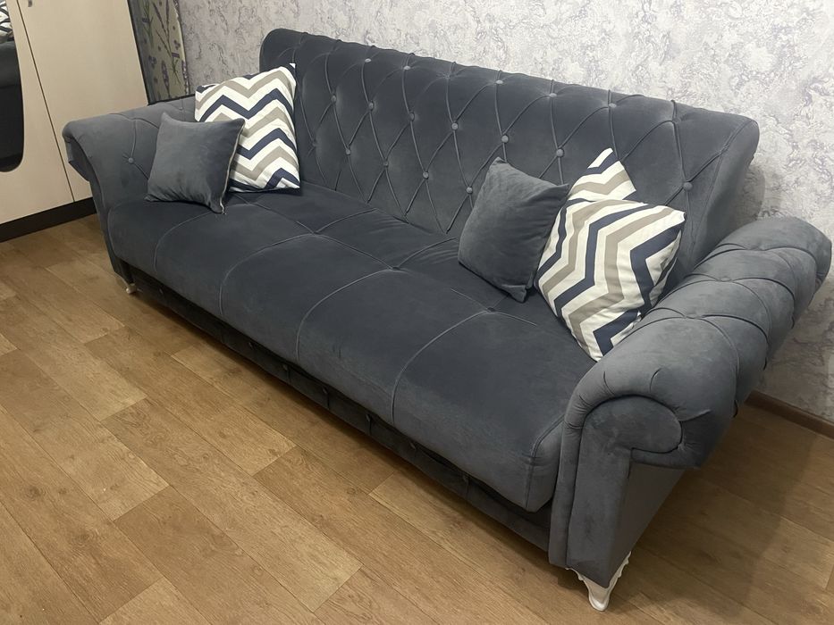 Продам диван в хорошем состоянии