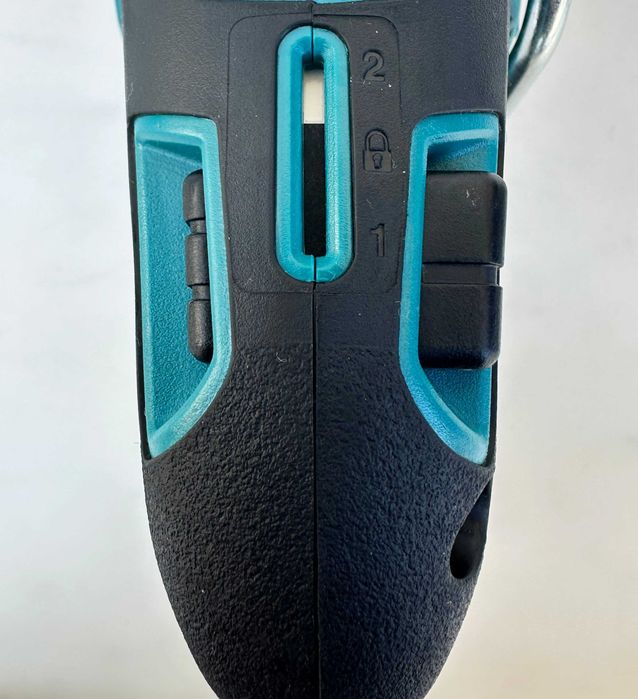 Makita DJR187 -Акумулаторен безчетков саблен трион 2x18V 5.0A като нов