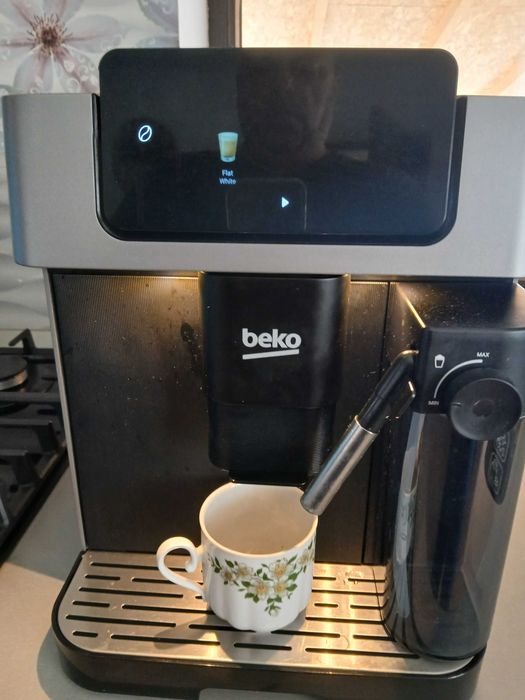 Espressor automat Beko CaffeExperto