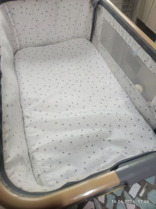манеж детский, в отличном состоянии