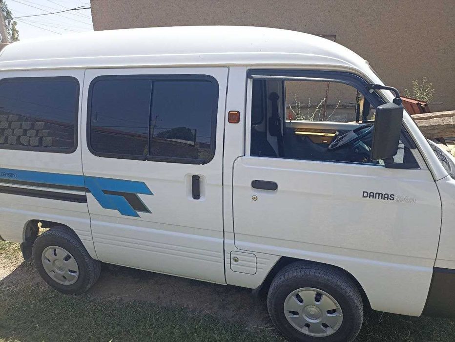 Продаю chevrolet damas 2  2022 г./77823 км