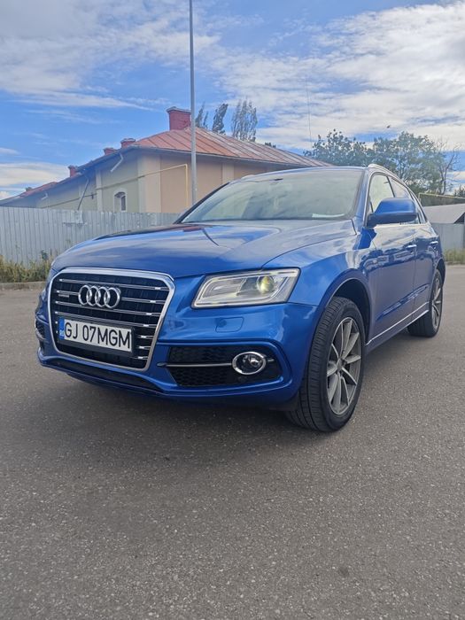 Proprietar, vând Audi Q5 2017, 3.0 diesel 245 hp, euro 6, Qattro, foarte dotat și întreținut. Funcționează perfect, fără erori sau alte probleme.