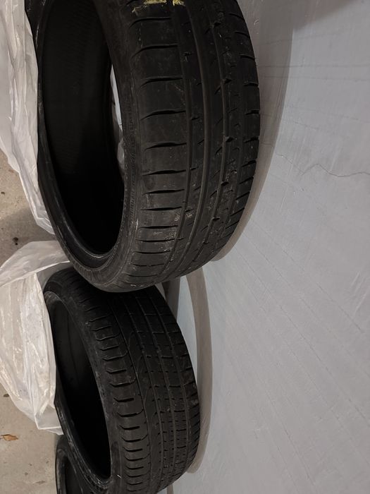 70 евро всичките гуми. Летни Гуми 2бр Pirelli и 2бр Good year 225/40/19