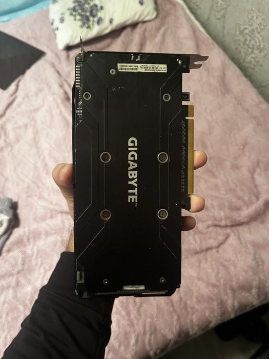 Продаю видекартку