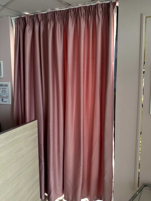 Draperii roz + Perdele albe | Noi | Cu rejansă | Șine posibil incluse