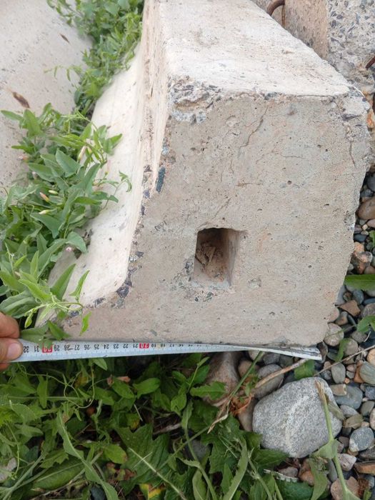 Бордюр железобетонный