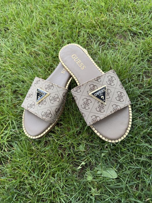 Papuci guess dama