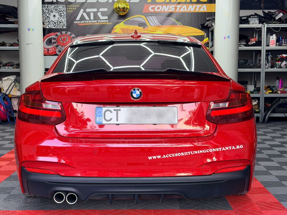 Eleron Portbagaj - BMW F22 F23 PSM Negru Lucios