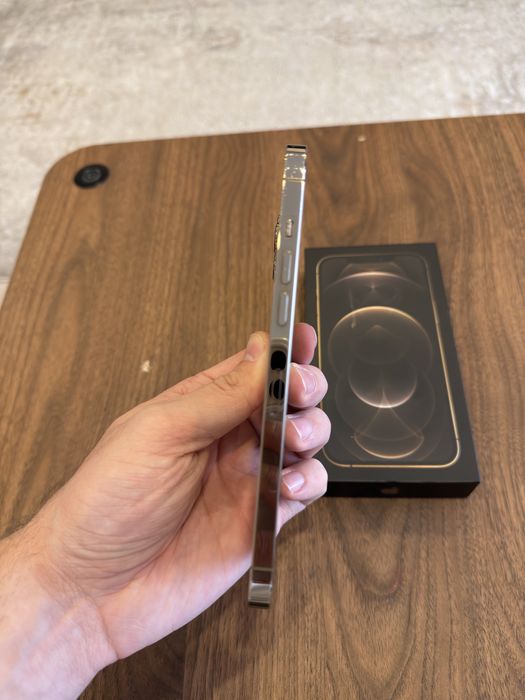 Iphone 12 Pro Max Gold