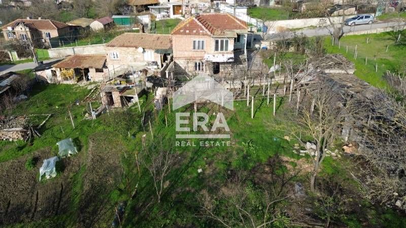 Продава се Къща в Девня - 66 кв.м за 595 €/кв.м - Снимка #3