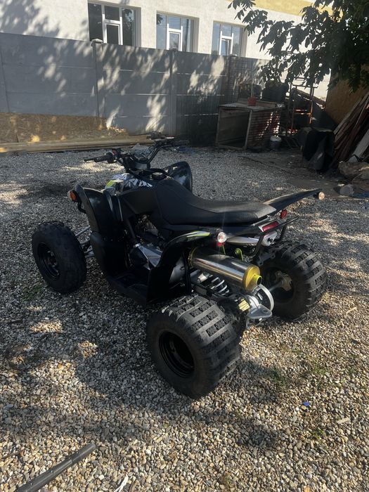 Vand doua quad supermoto 400cc modificate de teren