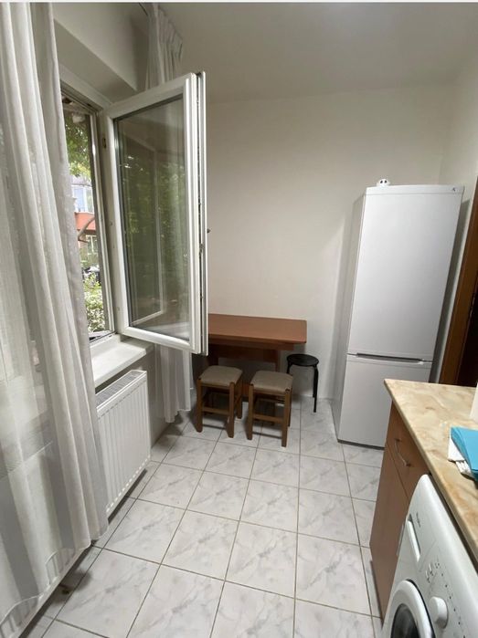 Garsoniera de închiriat Gorjului