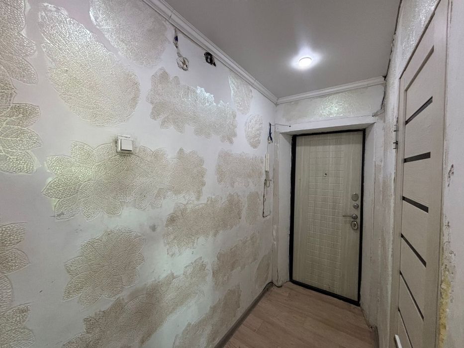 Срочно продам 2 комн квартиру