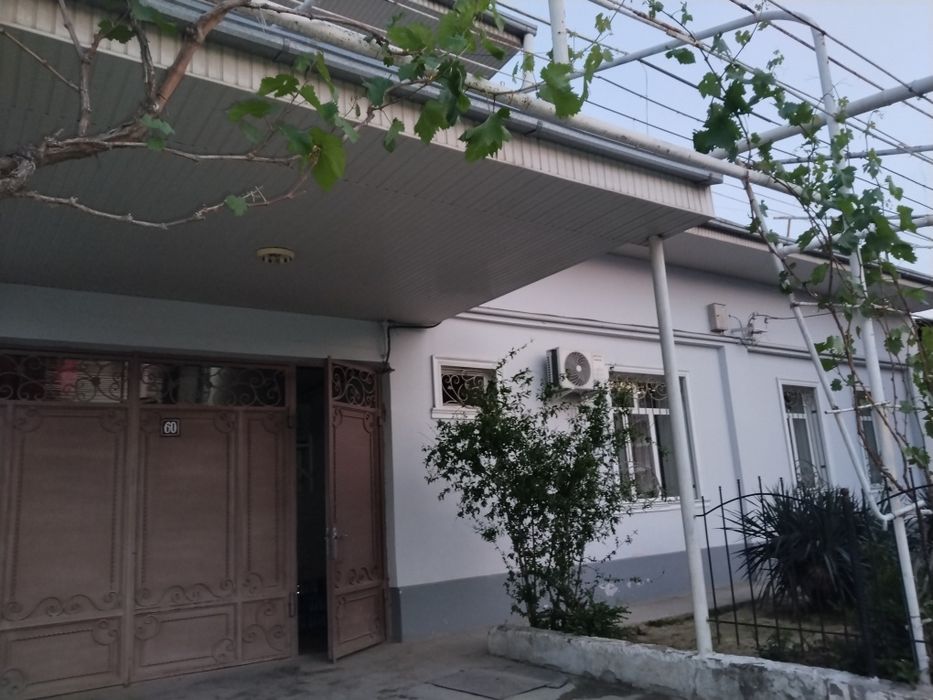 Yunsobod tumanidan yunsobod maxalladan õlkaobod 60 uy fayzli xovli