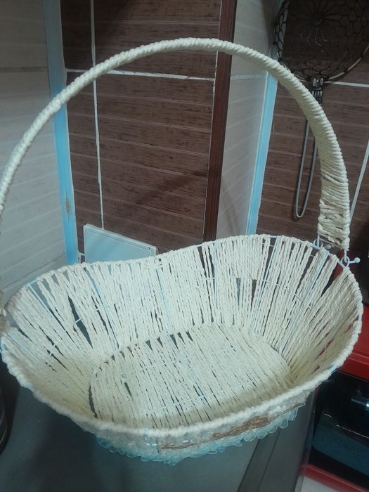 Корзина  подарочная