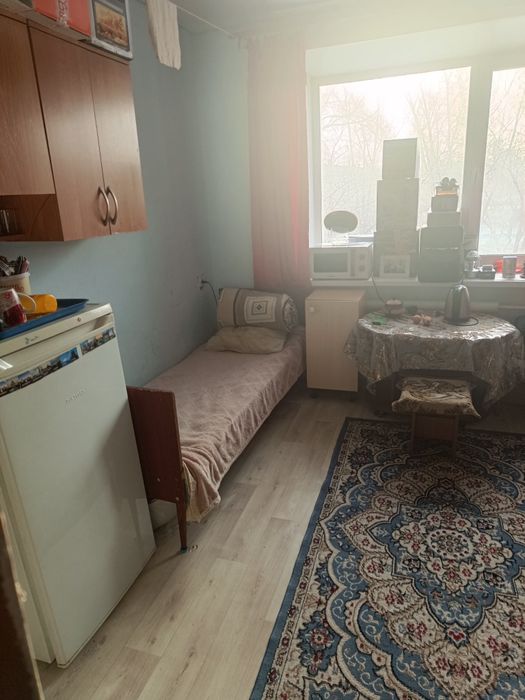 Сдам комнату в общежитии на подселение парню