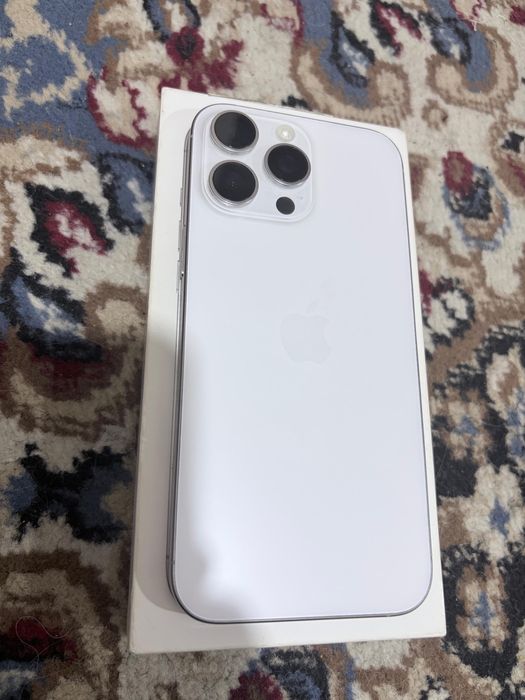 Iphone 16 про макс ( 256 гб)