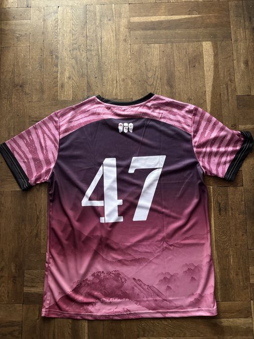 Omerta и JUL тениски