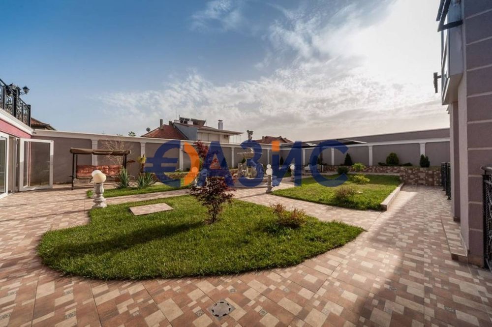 Просторно студио комплекс Роел Резиденс, Свети Влас, България, 50 кв.,