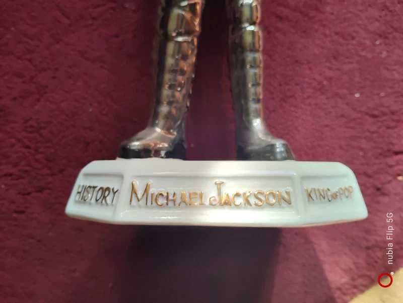 Statuetă din porțelan Michael Jackson "Numerotată (346/1000)" Florian Istrate pentru MJ Net.