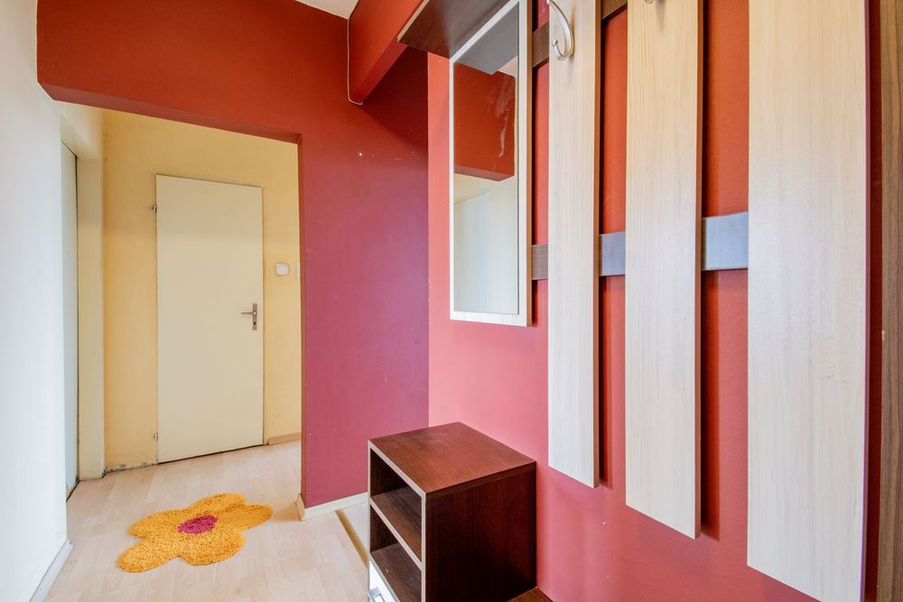 Продава се Тристаен апартамент в София, Люлин 8 - 88 кв.м за 2557 €/кв.м - Снимка #4