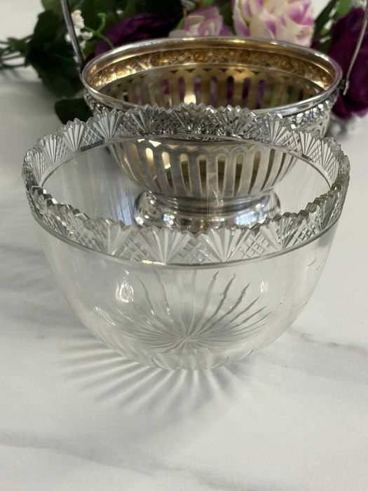 Bombonieră de colecție din Argint Masiv 800 și Cristal