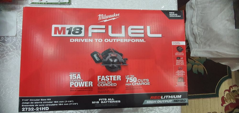 Milwaukee  2732-21 HD