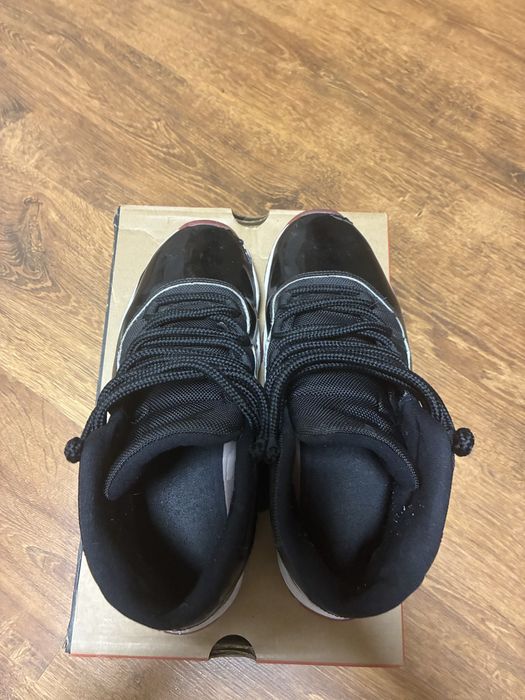 Jordan 11 bred play offs